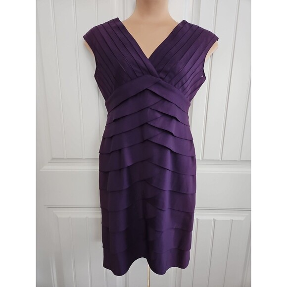 Adrianna Papell Dress Purple Shutter Pleats Sleeveless Sheath Sz 12 Eggplant - Picture 1 of 12